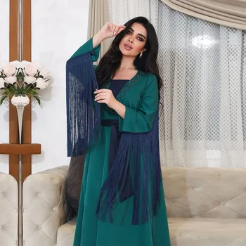 Moslemi Abayas Naiste Tutt Pikad Varrukad Diamond Moslemi Kleidid Vabaaja Rüü Dubai Araabia Naiste Kleit Musulman jaoks Keskmised